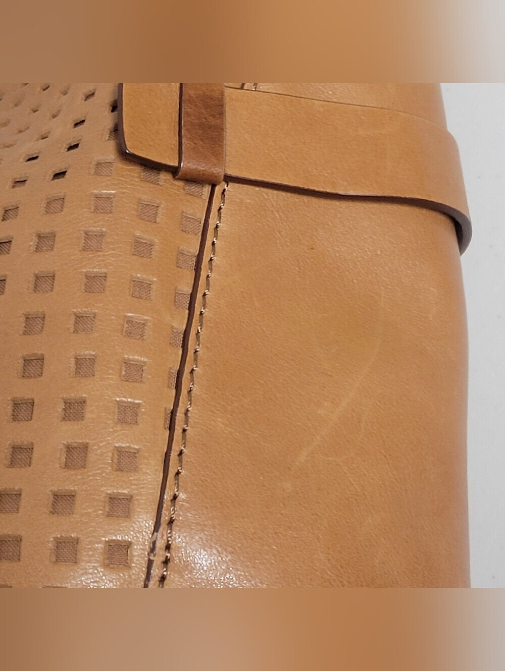 MICHAEL Michael Kors Yatcht Club Woven Leather Shoulder Bag. - Picture 10 of 16